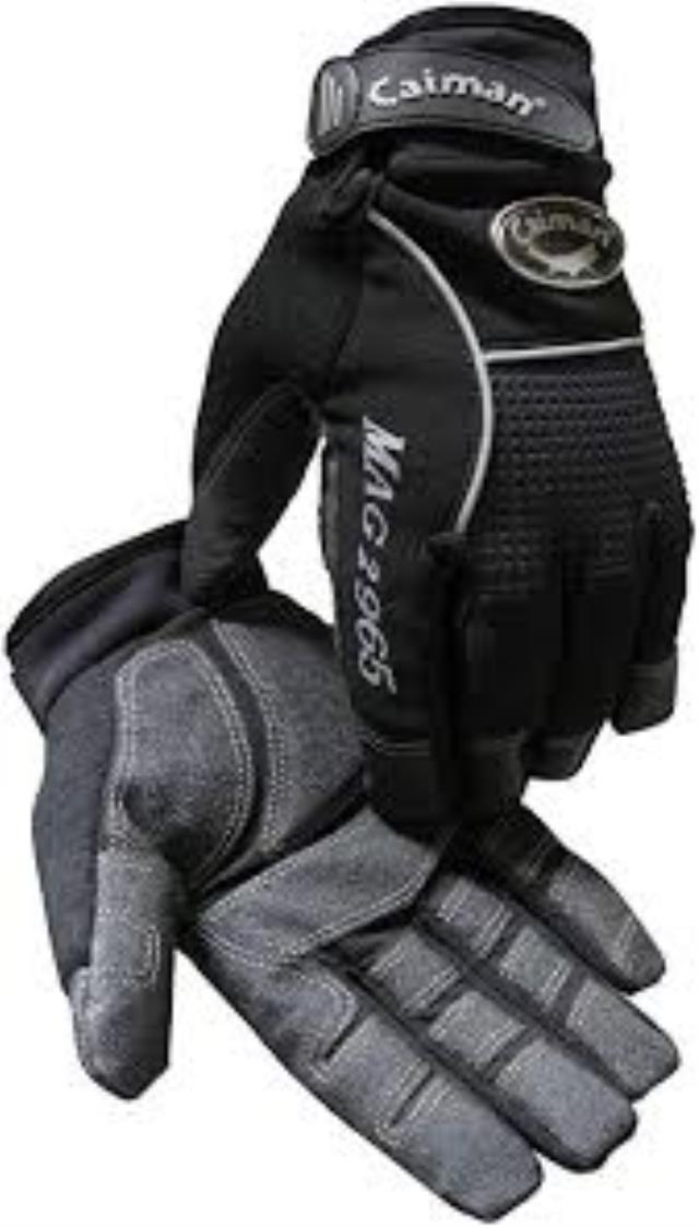 Rental store for Glove Multi Activity - Small in Aberdeen OH
